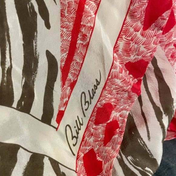 EUC Vintage 70s 80s Bill Blass Silk Scarf Red Brown combo Beautiful 28 x 28 silk - Picture 5 of 9